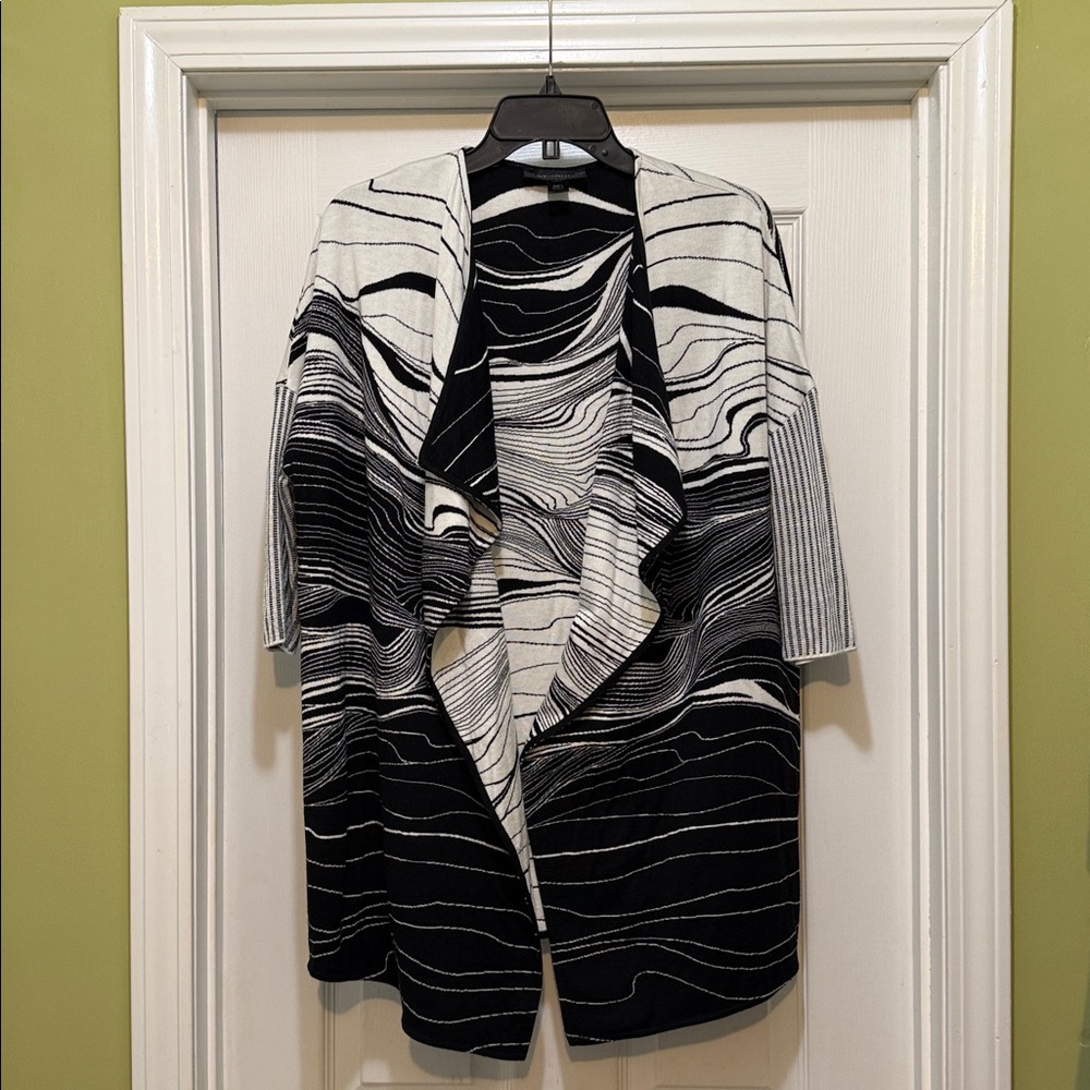 St. John Black & White Abstract Knit Open Cardigan Cashmere Blend Petite P - Picture 2 of 5